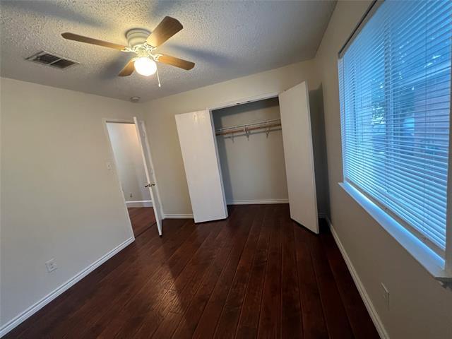 Building Photo - 1577 Laurel Hall Ln