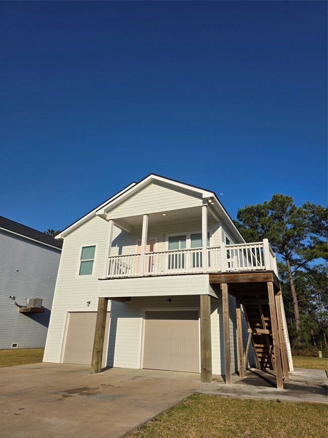 Building Photo - 6119 Lacey Oak Dr