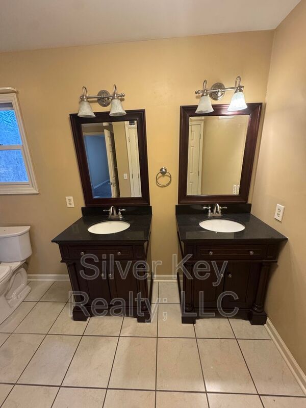 Building Photo - 200 Co Rd 439