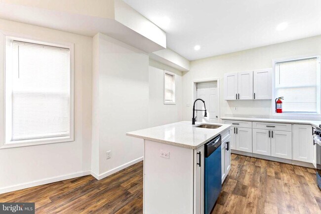 Building Photo - 3324 Edmondson Ave