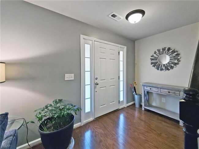 Building Photo - 65 Griggs St SW