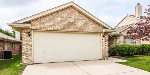 Building Photo - 4836 Stetson Dr S