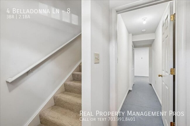 Building Photo - 4 Belladonna Ln