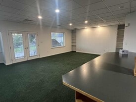 Building Photo - 455 N 1300 E