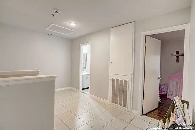 Building Photo - 7477 Myrtle Trl