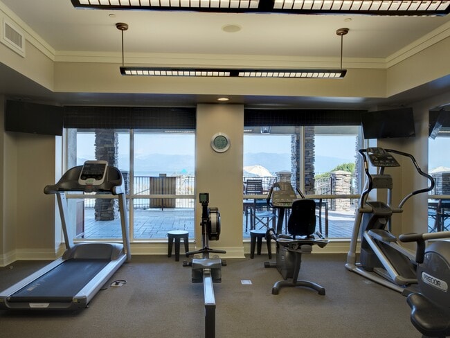 Gym View - 424 Sandpoint Ave