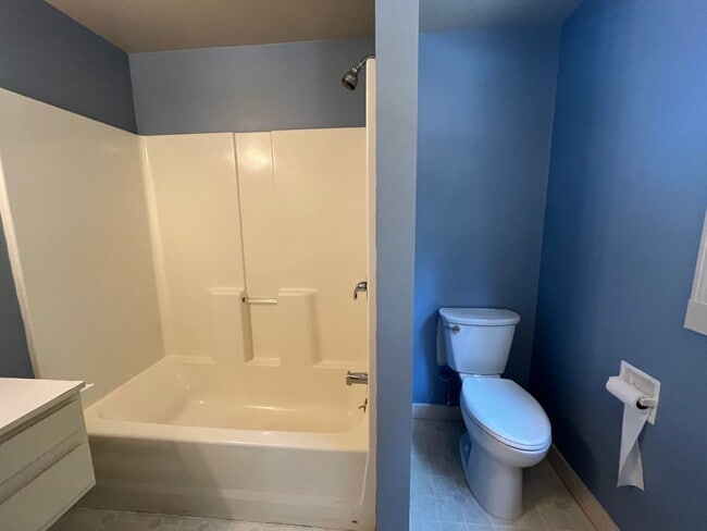 Building Photo - 1Bd/1Ba Home in the West Slope Neighborhoo...
