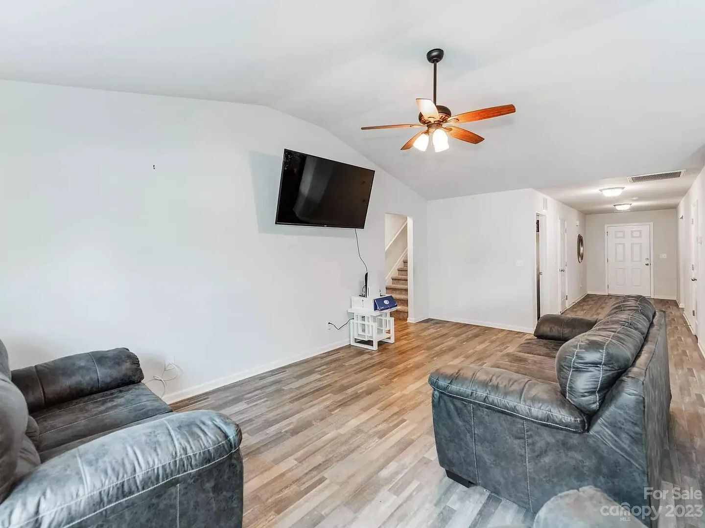 Building Photo - 1016 Amberlight Circle