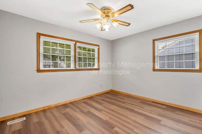 Building Photo - 10527 Prestwick Dr