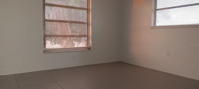 Building Photo - 7410 Moravian Dr