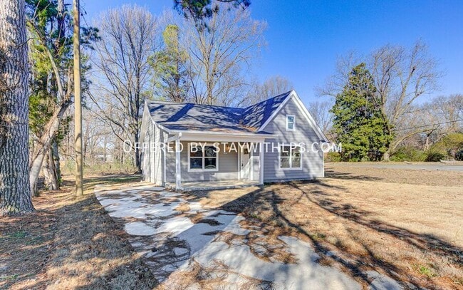 Building Photo - 2927 Beechmont St