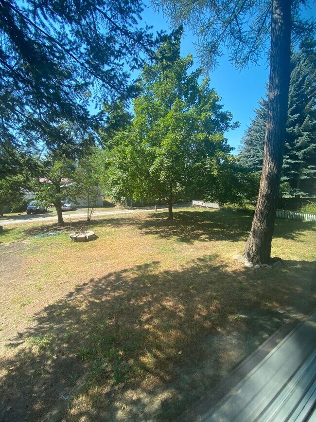 Building Photo - Manufactured Home In Bayview (APP#171)