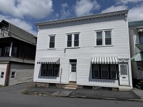 Building Photo - 308 4th St