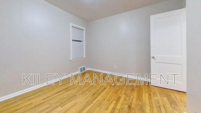 Building Photo - 6824 Faust Ave