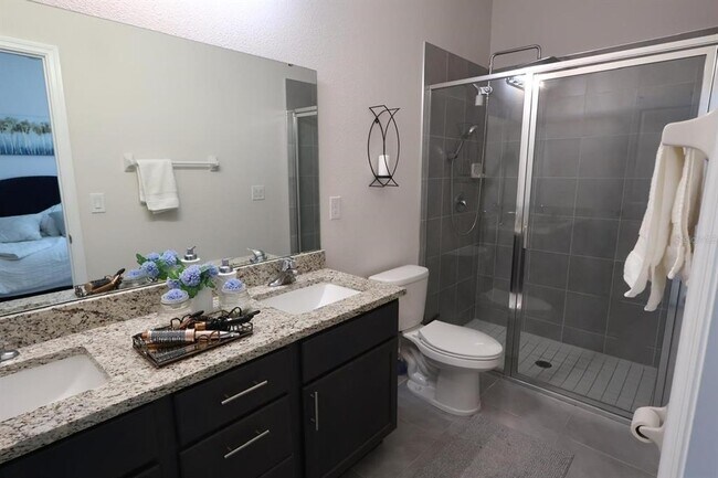 Building Photo - 301 Golden Sands Cir