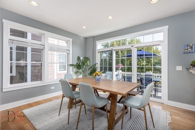 Building Photo - 7 Windward Way
