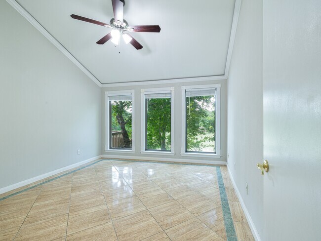 Building Photo - 12660 Briar Patch Dr