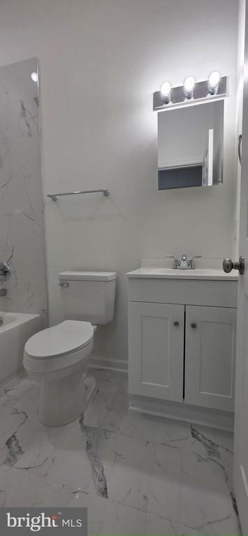 Building Photo - 2233 N 16th St