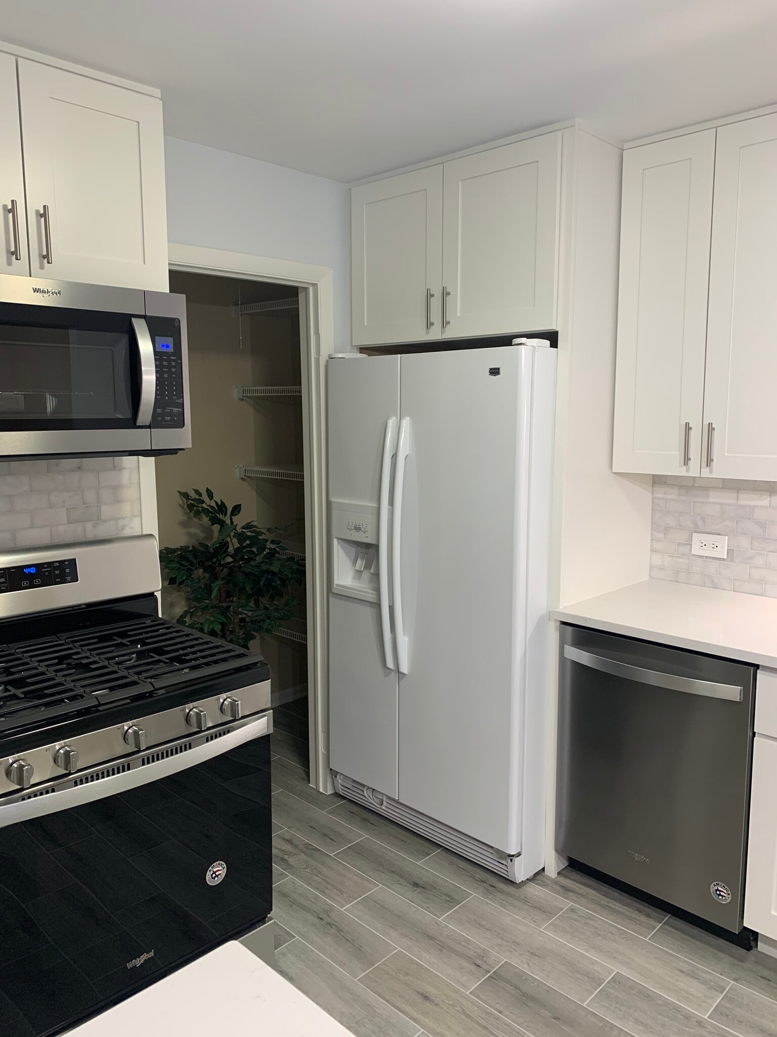 Building Photo - 442 Thornhill Ln