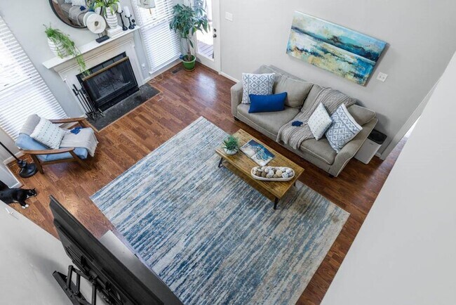 Building Photo - Chesterfield/Midlothian-Woodlake Subdivision- 1st Floor Bedroom