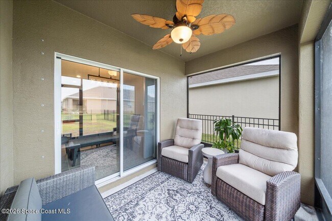 Building Photo - 926 Trinity St