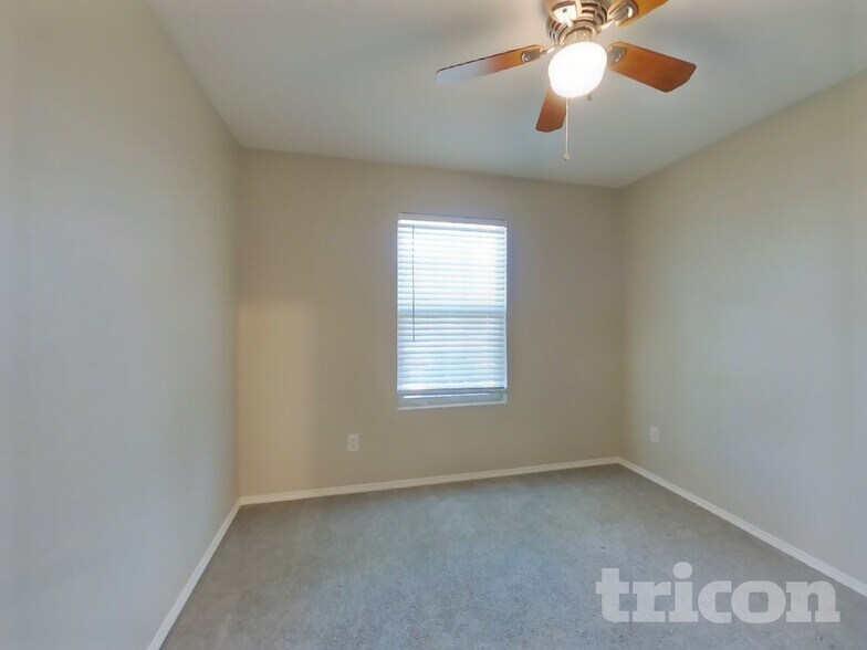 Building Photo - 14201 Serrano Ridge Rd