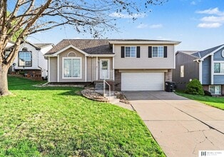 Building Photo - 11612 Monroe St