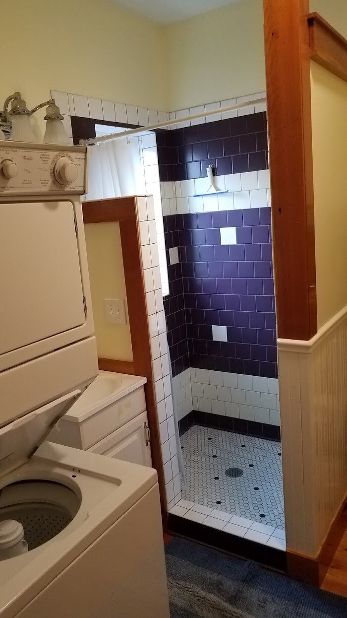 stack washer/dryer in bathroom - 3733 N Michigan Ave