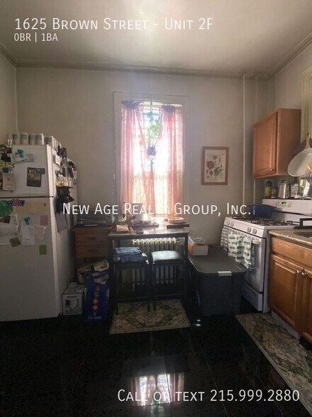 Building Photo - 1625 Brown St