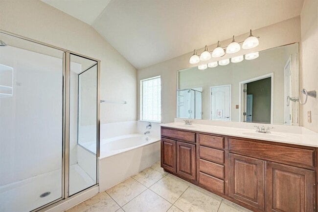 Building Photo - 18308 Shallow Pool Dr