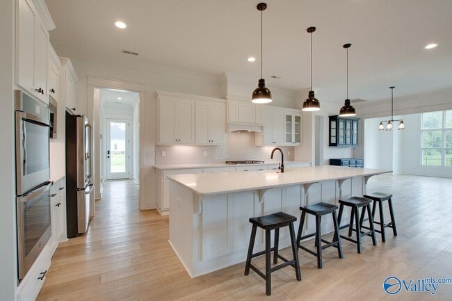 Building Photo - 6128 Pembrook Pond Pl SE