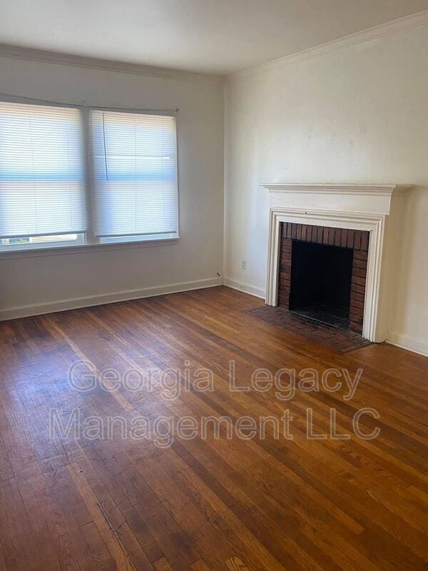 Building Photo - 21 Andrews Ct