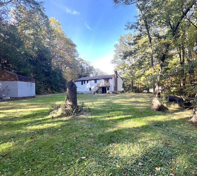 Building Photo - 215 Macktown Rd