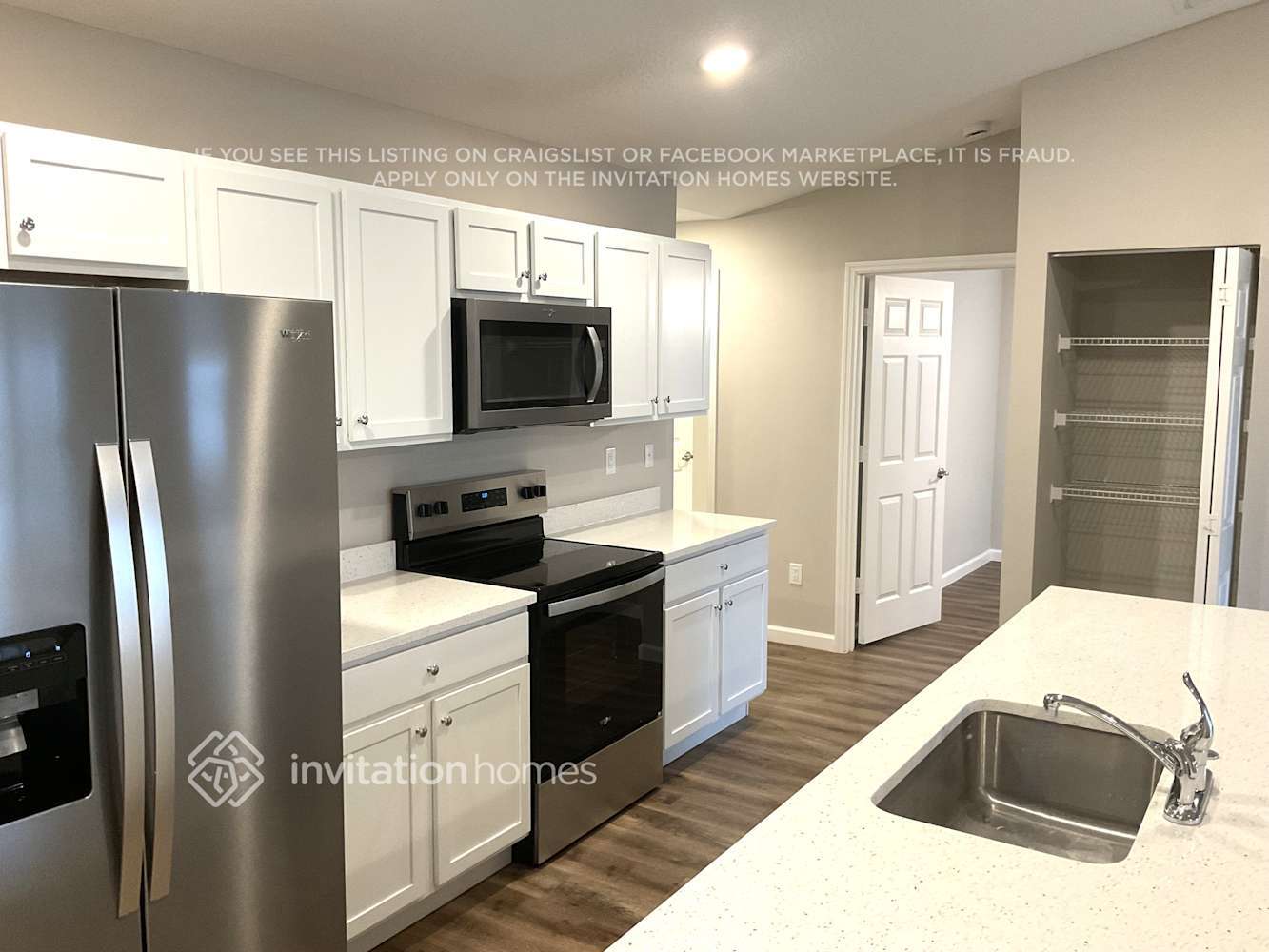 Building Photo - 2257 SW Frisco Terrace