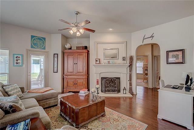 Building Photo - 5009 Holliday Dr