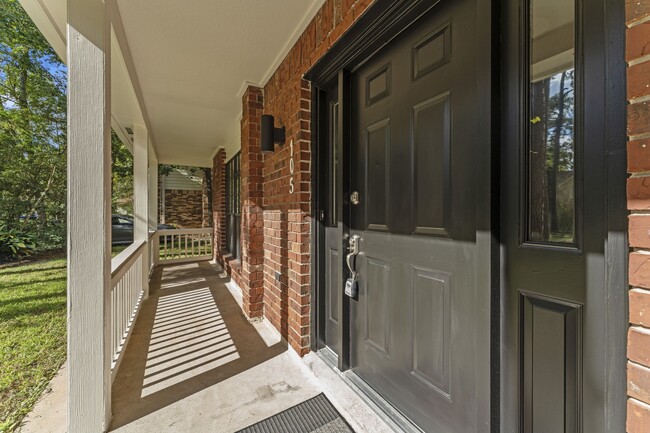 Building Photo - 105 Eagle Rock Cir