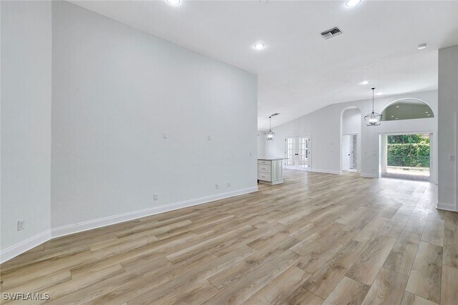 Building Photo - 7052 Timberland Cir