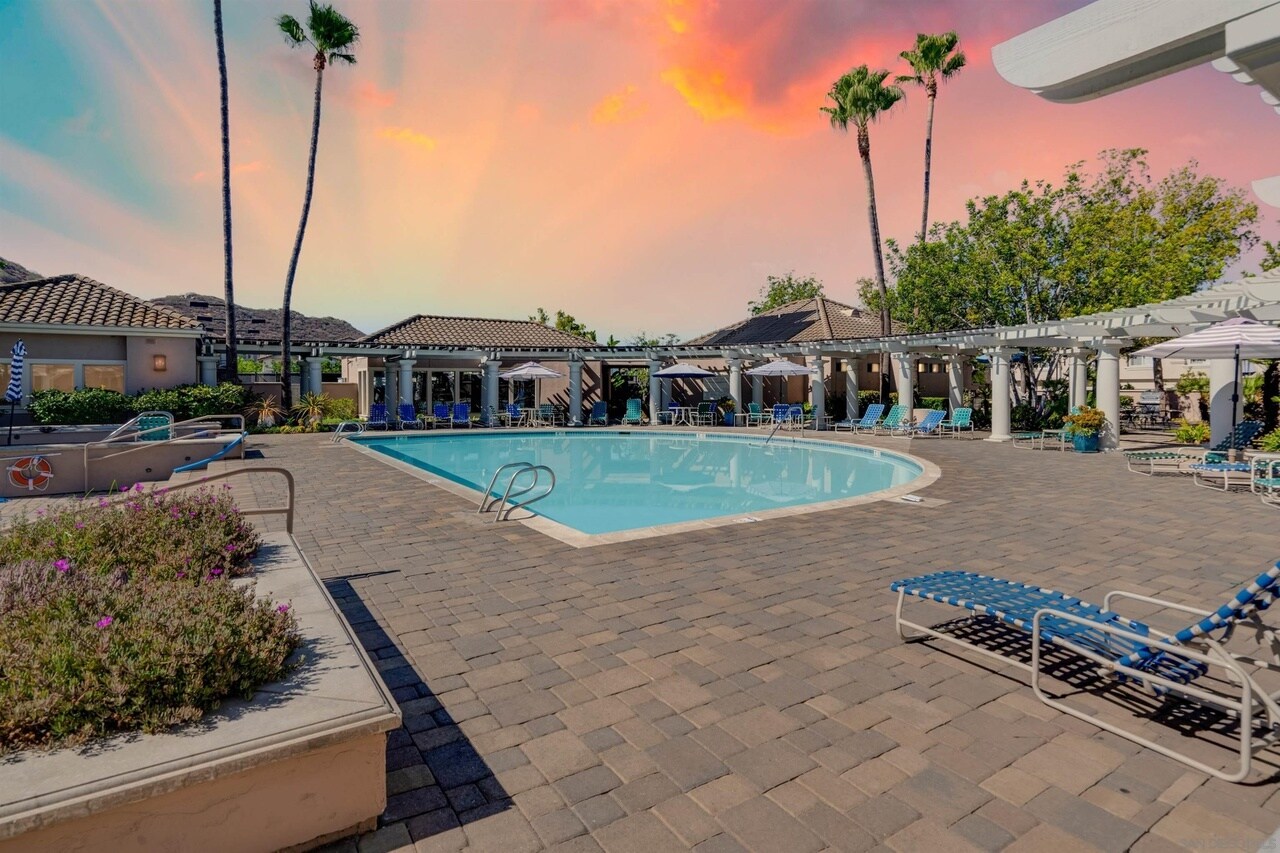 Building Photo - 18826 Caminito Cantilena