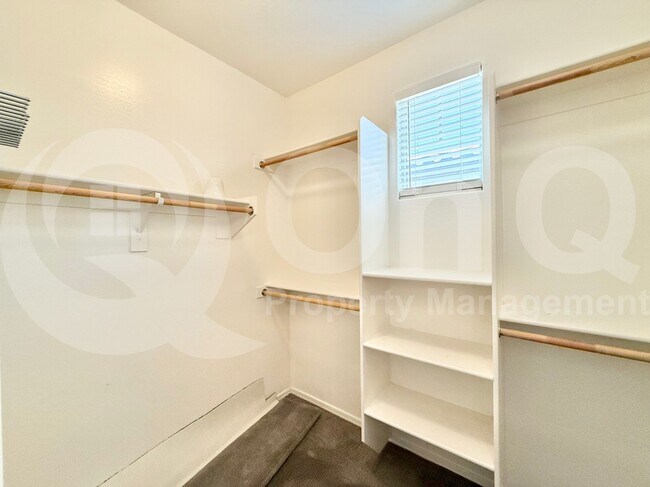 Building Photo - 3471 E Azalea Dr