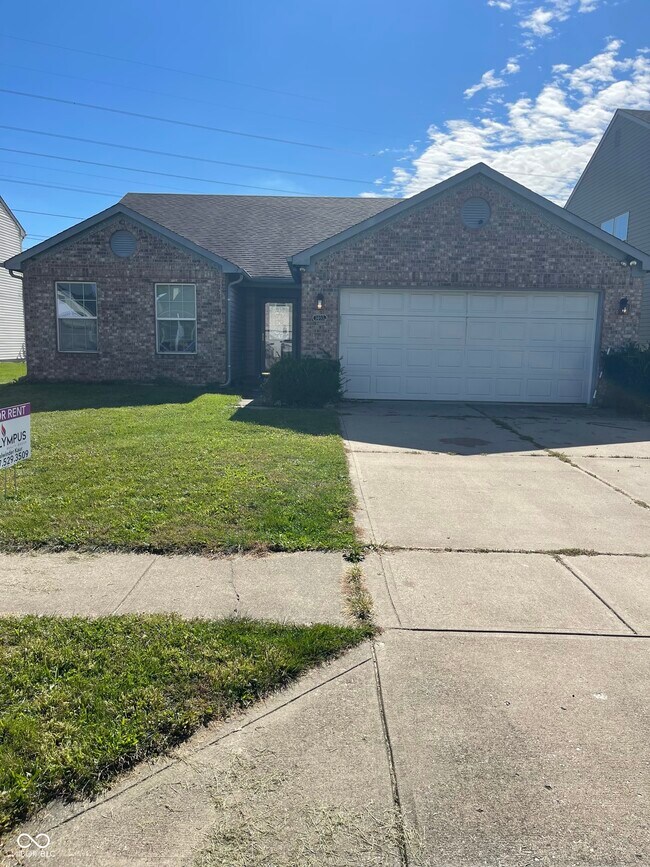 Primary Photo - 3403 Montgomery Dr