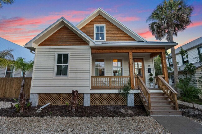 Building Photo - 30 W Castillo Dr