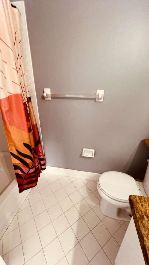 Building Photo - 4735 SW 14th St