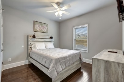 Building Photo - 418 Caldwell Dr