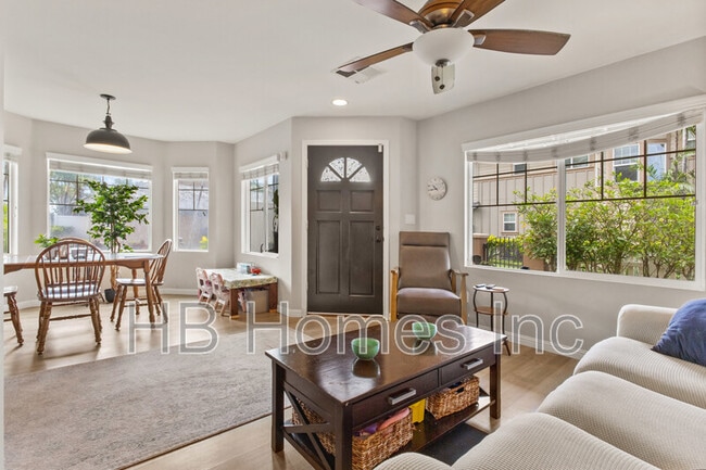 Building Photo - 91-2070 Kai 'Oli Street Apt 4404 - 1