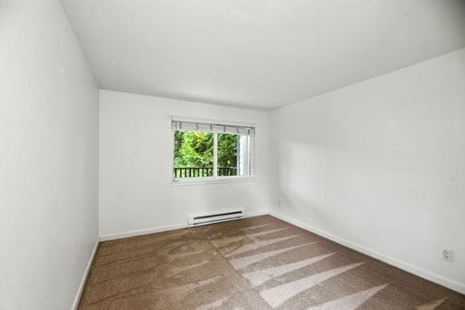 Building Photo - Kirkland Place Condominium