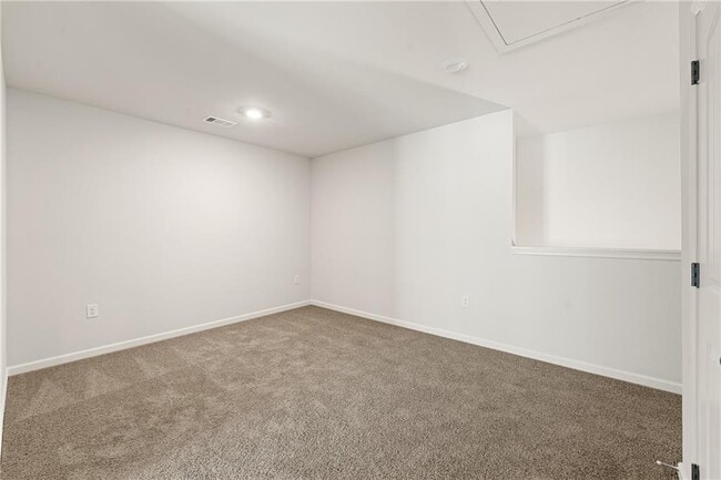 Building Photo - 3111 Greyton Dr