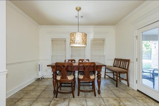 Building Photo - 108 Bouriese Cir