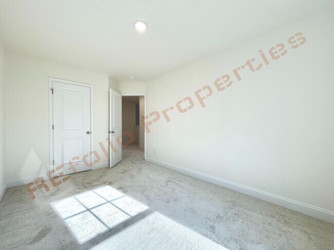 Building Photo - 6435 Granite Quarry Dr