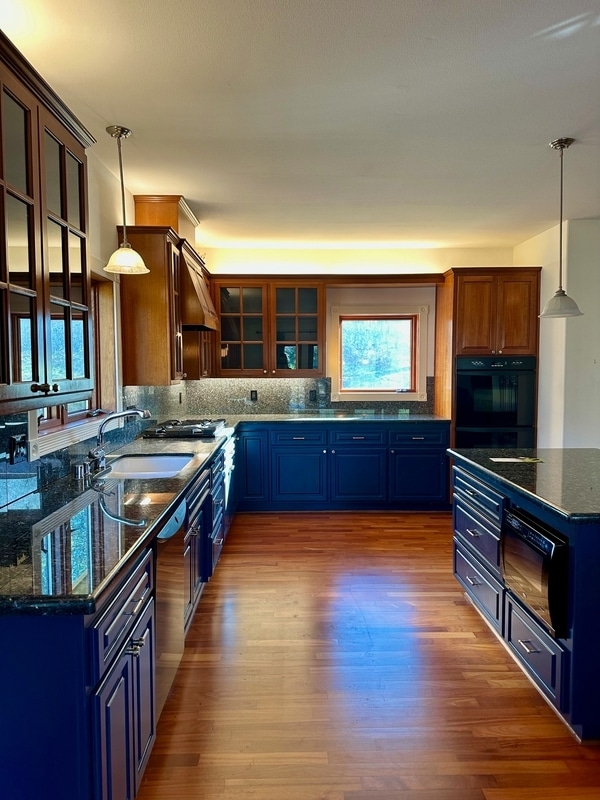 Building Photo - 10978 Squirrel Creek Rd