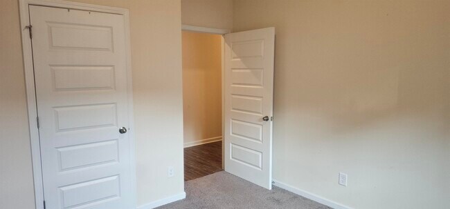 Building Photo - 110 Kaitlyn Cir